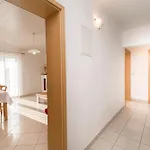 Skriveni Dvori *