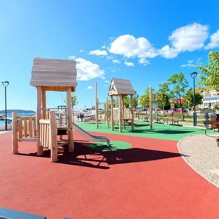 Skriveni Dvori Apartmán *