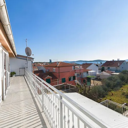 Skriveni Dvori Apartmán