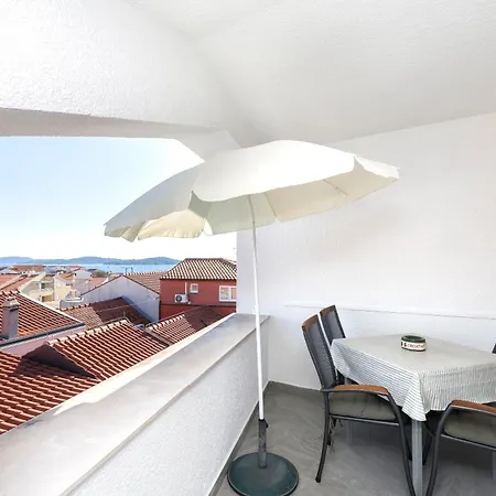 Skriveni Dvori Vodice