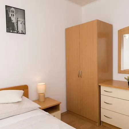 Skriveni Dvori Apartmán Vodice