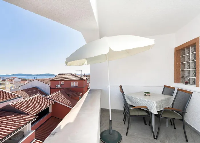 Skriveni Dvori Apartment