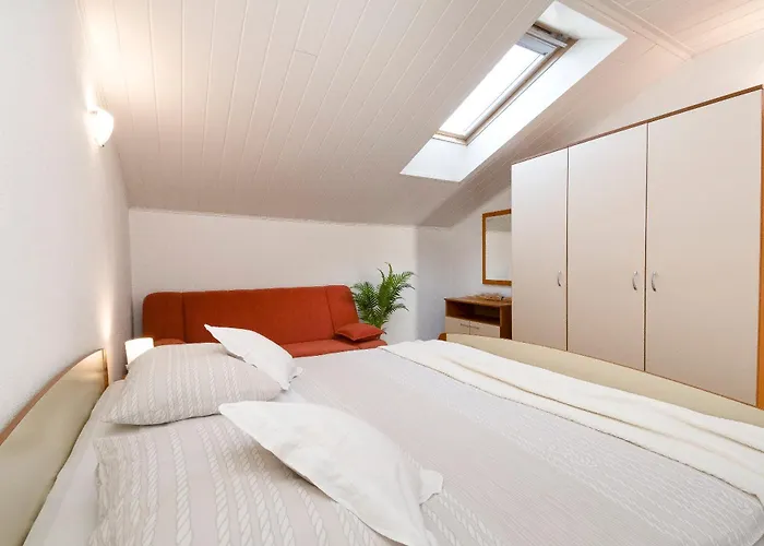 Skriveni Dvori Vodice